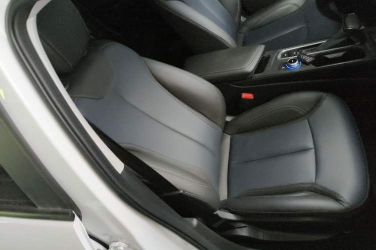 Used Buick Velite 6 2023 430km Range Commuter Version