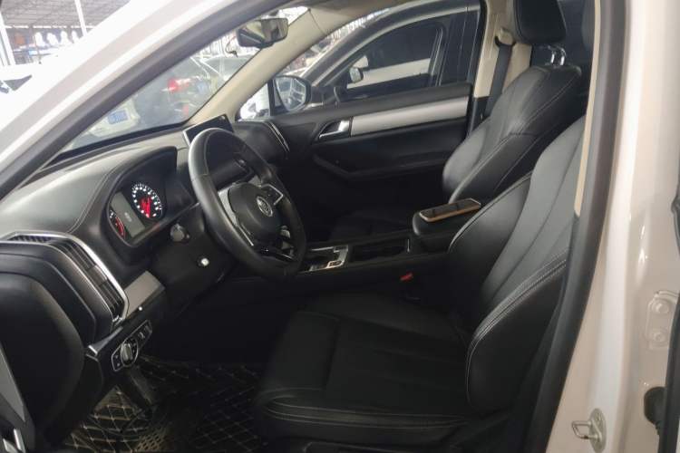 Used BYD Tang 2019 2.0T Automatic SmartConnect Luxury Edition 5 Seats China VI Standard