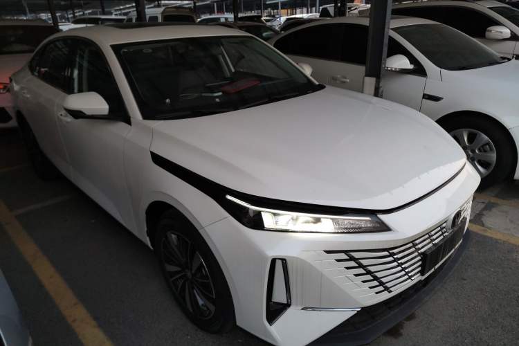 Used Changan Eado PHEV 2025 Smart New Blue Whale 145KM Battleship Edition