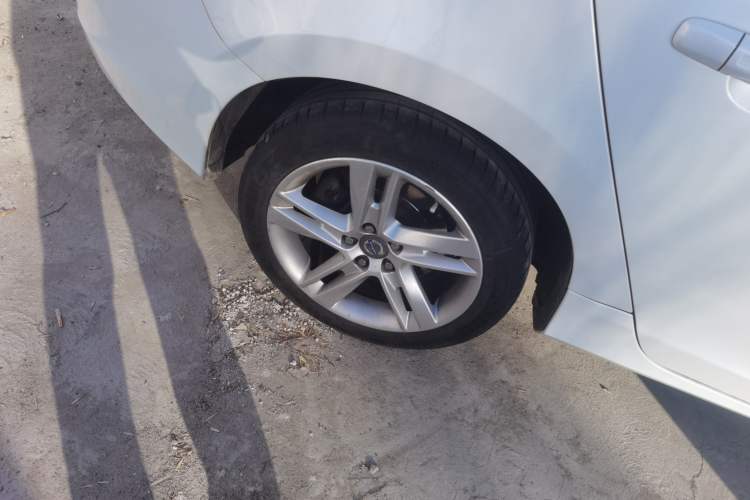 Used Volvo V60 2015 T5 Zhiya Edition