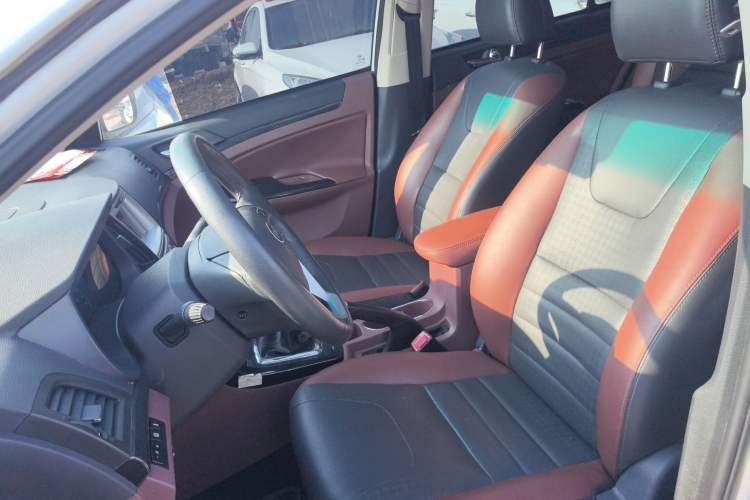 Used BYD Surui 2015 1.5L Manual Luxury Model
