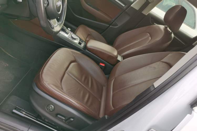 Used Audi A3 2015 Sportback 35 TFSI Millionth Anniversary Comfort Model