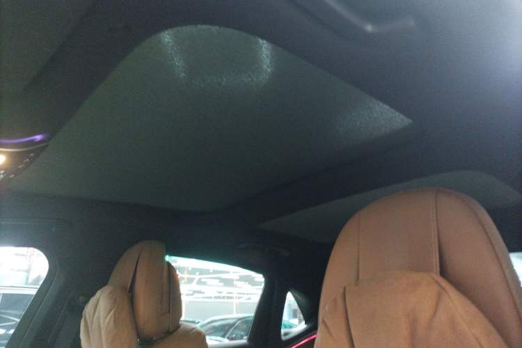 Used Mercedes-Benz E-Class 2024 Facelift E 260 L
