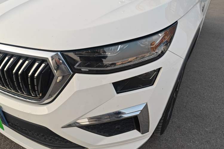 Used Skoda Kodiaq 2022 TSI330 5-Seater Two-Wheel-Drive Luxury Edition