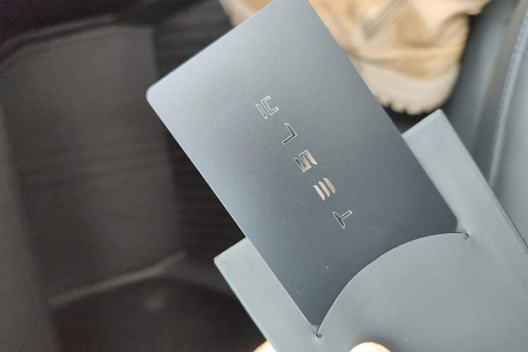 Used Tesla Model 3 2023 Rear-Wheel-Drive Version
