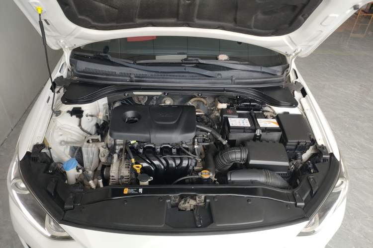 Used Hyundai Elantra 2016 1.6L Automatic ZhiXuan – Elite Version
