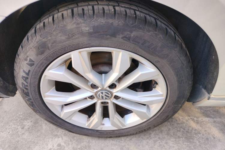 Used Volkswagen Magotan 2018 330TSI DSG Luxury Model