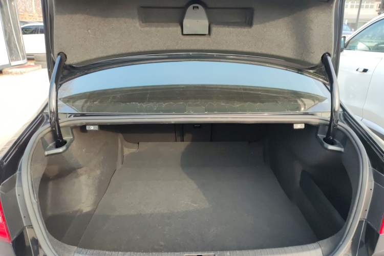 Used Volkswagen Magotan 2018 Facelift 330TSI DSG Luxury Model
