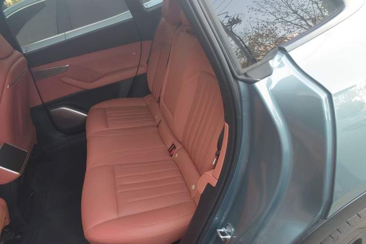 Used ONVO L60 2024 60 kWh Rear-Drive Version
