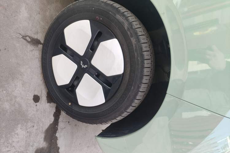 Used Wuling Hongguang MINIEV 2024 3rd Generation 215km Advanced Version