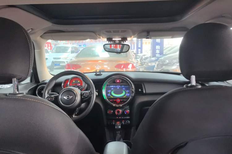 Used  MINI 2016 1.2T ONE Pioneer Edition