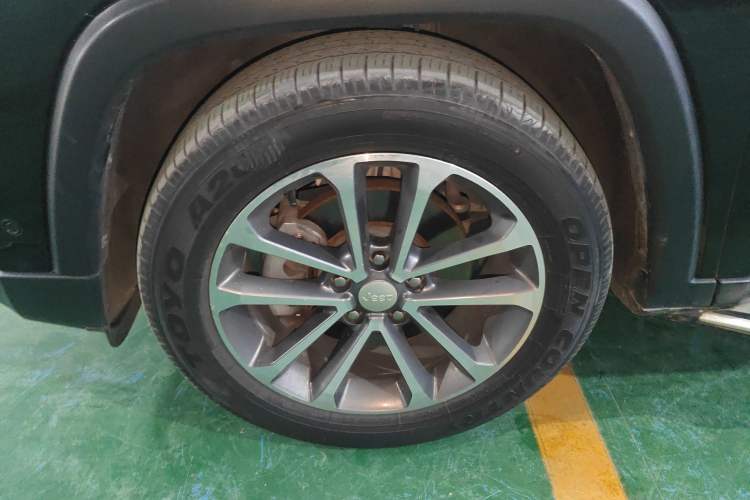 Used  Grand Commander 2018 2.0T Four-Wheel Drive Enjoyment Edition China VI
