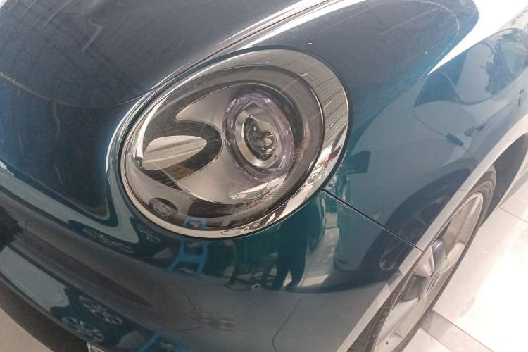 Used ORA Good Cat 2023 401 km Standard Range Premium Version Lithium Iron Phosphate