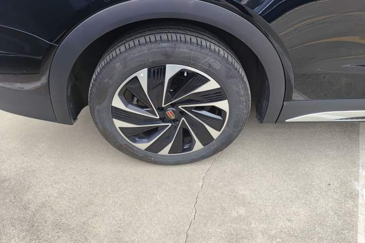 Used Hongqi HS7 PHEV 2024 2.0T PHEV Four-Wheel Drive Flagship Edition 7 Seats
