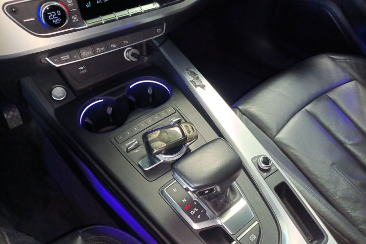 Used Audi A4L 2019 40 TFSI Fashion Edition China VI Emission Standard
