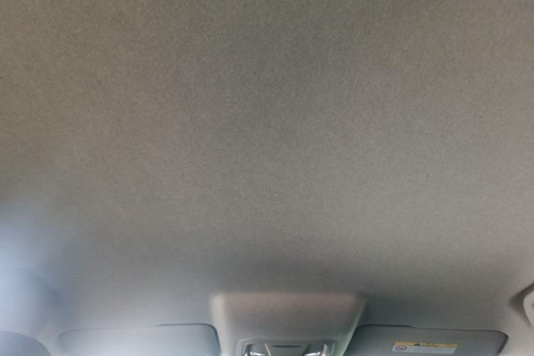 Used ORA Good Cat 2022 400km Standard Range Luxury Version Lithium Iron Phosphate