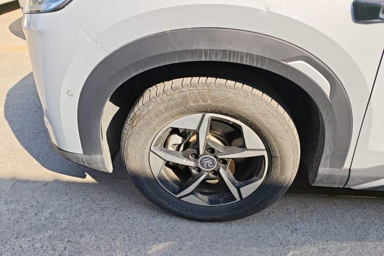 Used BYD Yuan UP 2025 Intelligent Driving Version 401 km Beyond-Range Edition