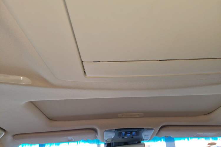 Used Toyota Alphard 2019 Dual-Engine 2.5L Luxury Edition
