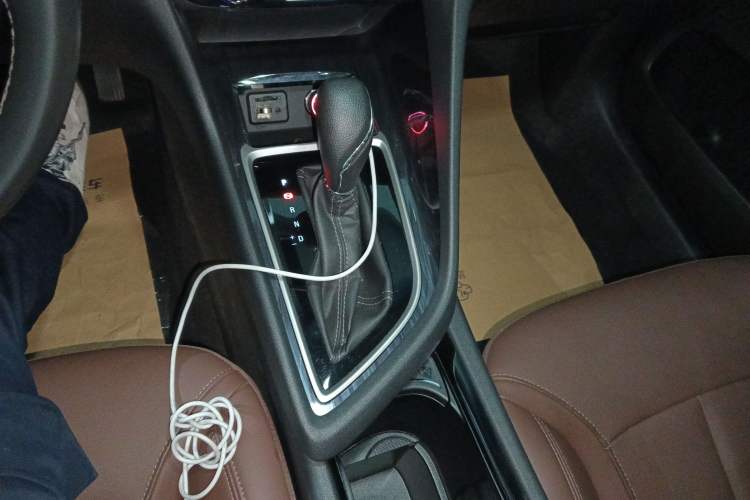 Used Buick GL6 2019 18T 6-Seater Connected Luxury Version China VI Standard
