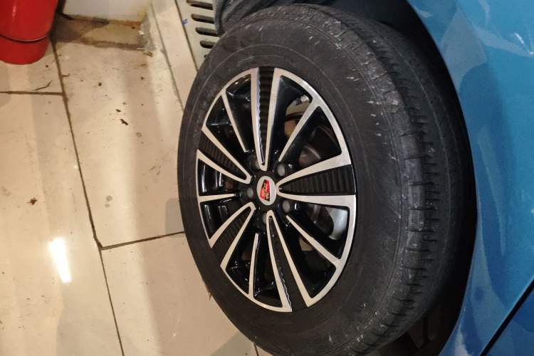 Used Roewe Ei5 2019 Smart Connect Supreme Edition

