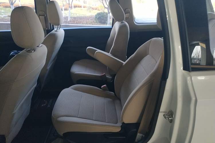 Used Wuling Hongguang 2021 1.5L S Standard Version LAR
