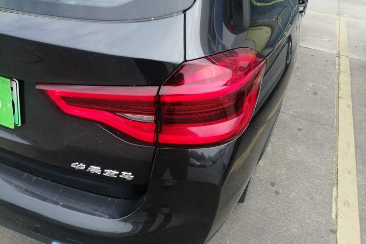 Used BMW iX3 2021 Leading Model