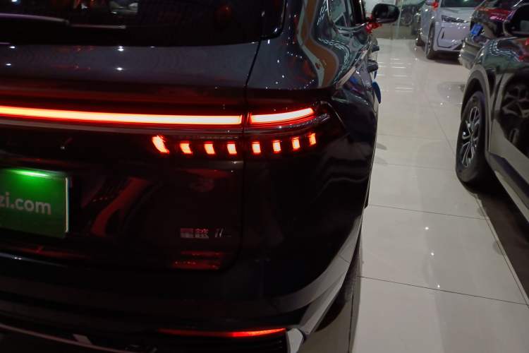 Used Geely Auto Monjaro L 2024 2.0TD High-Power Automatic Two-Wheel Drive Yunqi Version