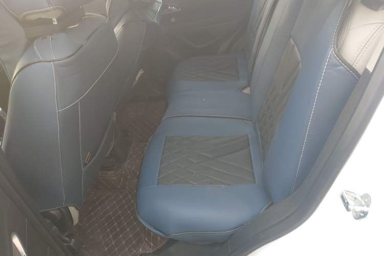 Used Buick Encore 2015 1.4T Automatic Two-Wheel Drive Urban Elite Version