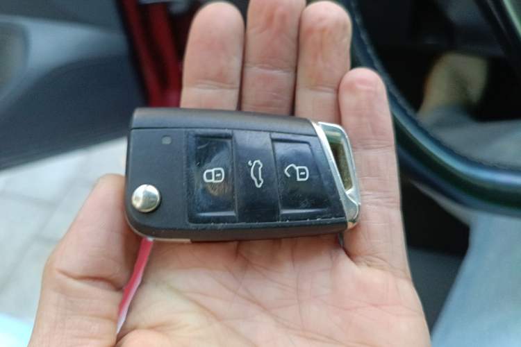 Used Volkswagen Golf 2017 230TSI Automatic Comfort Edition – Celebrating Milestone of One Million Units
