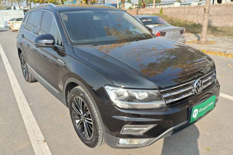 Used Volkswagen Tiguan L 2021 330TSI Automatic Two-Wheel Drive Smart Edition
