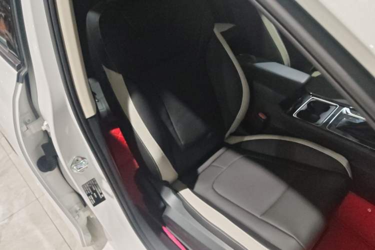 Used Bestune B70 2022 Third Generation 1.5T Automatic Enjoyment Version
