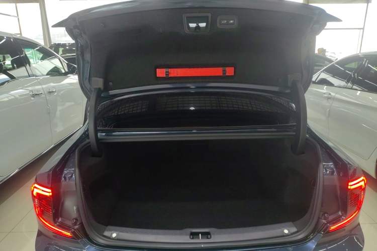 Used Volvo S90 2024 B5 Zhiyuan Luxury Edition