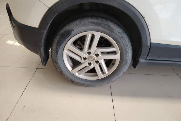 Used Venucia T60 2020 1.6L CVT Smart Drive Version China VI Standard
