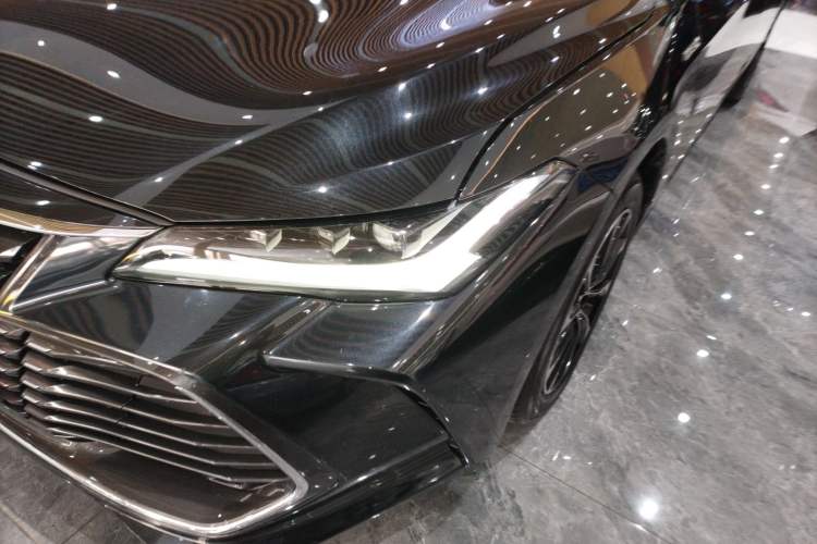 Used Toyota Avalon 2022 Dual-Engine 2.5L Luxury Edition
