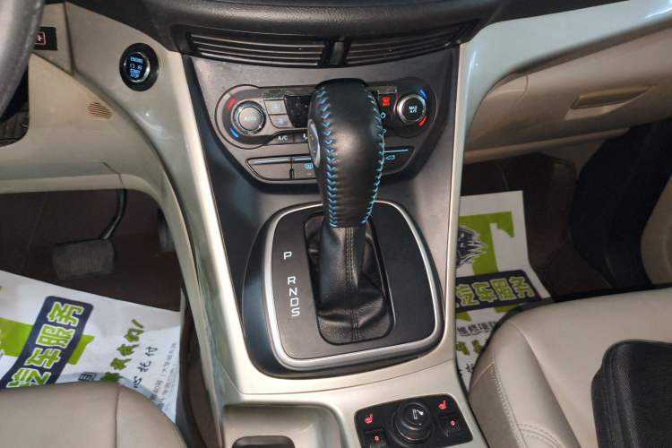 Used Ford Kuga 2013 2.0L GTDi Four-Wheel-Drive Elite Model