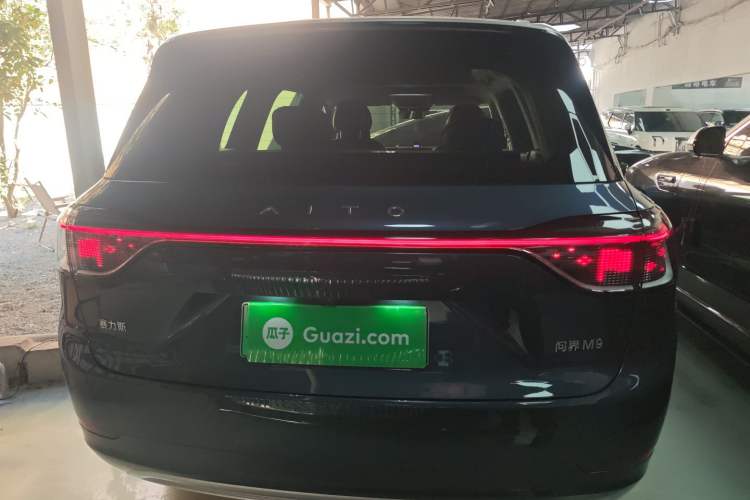 Used Hima AITO M9 2024 Range-Extended Max Edition 42 kWh 5-Seater Version
