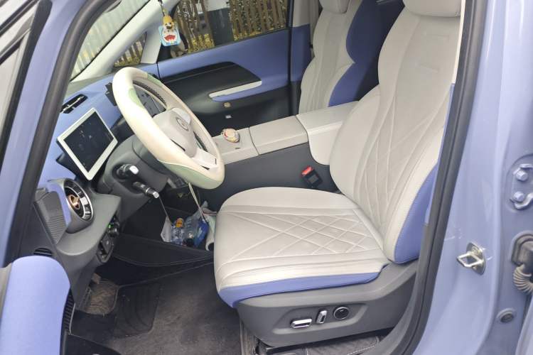 TDK.VehicleDetails.img