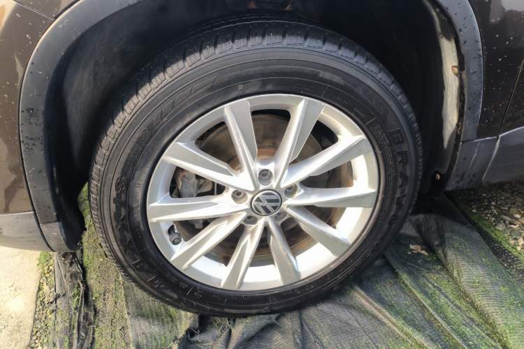 Used Volkswagen Tiguan 2017 300TSI Automatic Two-Wheel Drive Silk Road Luxury Edition
