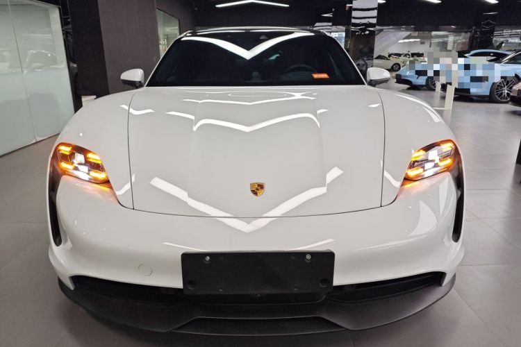 Used Porsche Taycan 2022-Year Updated Taycan
