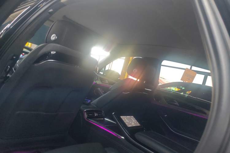 Used Hongqi H9 2022 3.0T Smart Connect Flagship Four-Seater Version