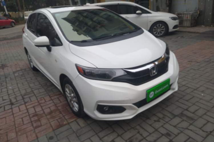 Used Honda Fit 2018 1.5L CVT Comfort Sunroof Version