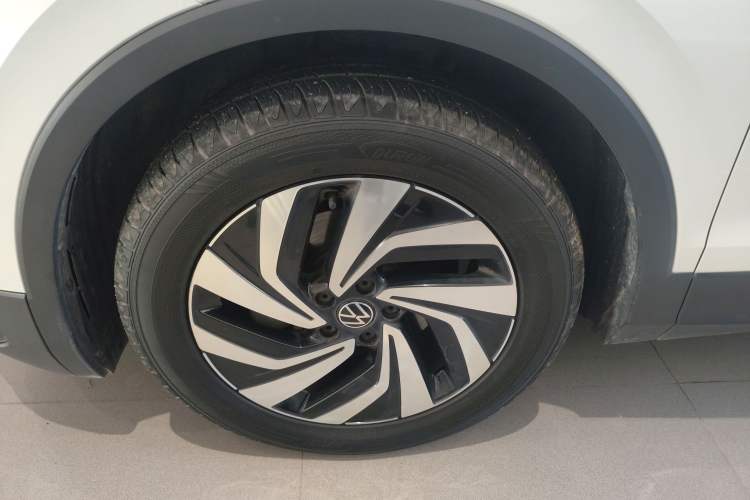 Used Volkswagen Tiguan L 2024 300TSI Automatic Two-Wheel Drive Smart Edition
