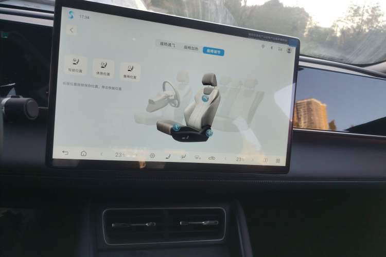 Used BYD Qin L 2025 DM-i Smart Drive 120KM Excellence Model