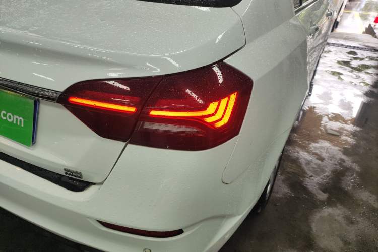 Used Geely Auto Emgrand 2021 UP 1.5L CVT Luxury Model
