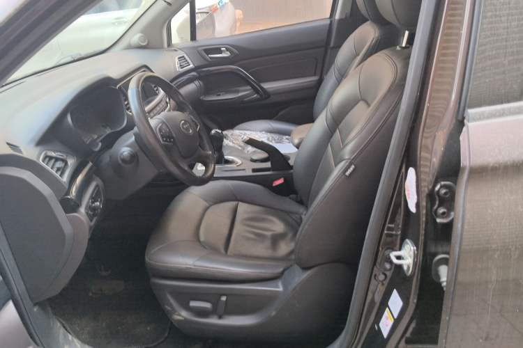 Used GAC Trumpchi GS4 2017 235T Manual Two-Wheel Drive Luxury Edition