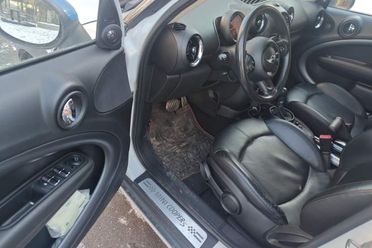 Used  Countryman 2014 1.6T COOPER S ALL4
