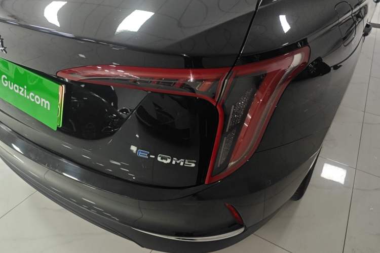 Used Hongqi E-QM5 2021 Charging Version Flagship Edition
