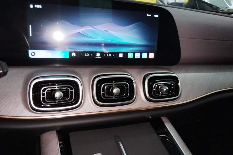 Used Chery Tiggo 9 C-DM 2025 1.5T 106KM Enjoy Edition 7 Seats Lithium Iron Phosphate