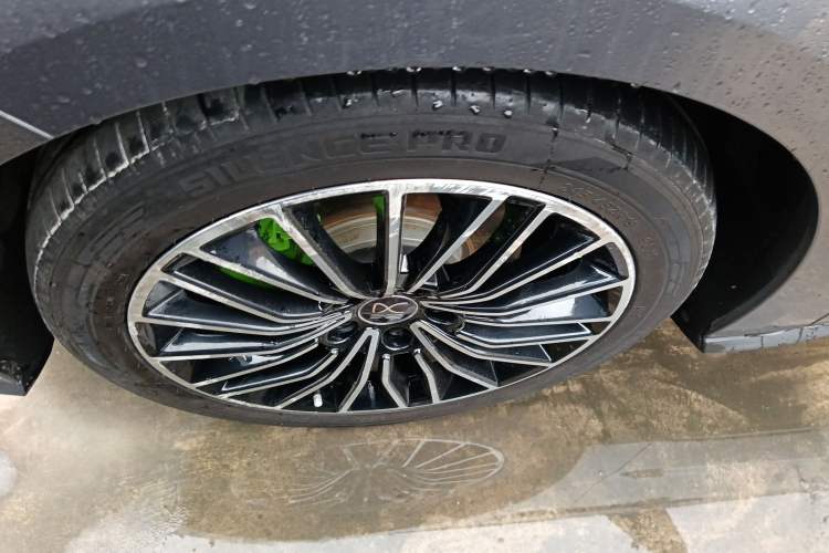 Used BYD Han 2020 EV Long-Range Luxury Model