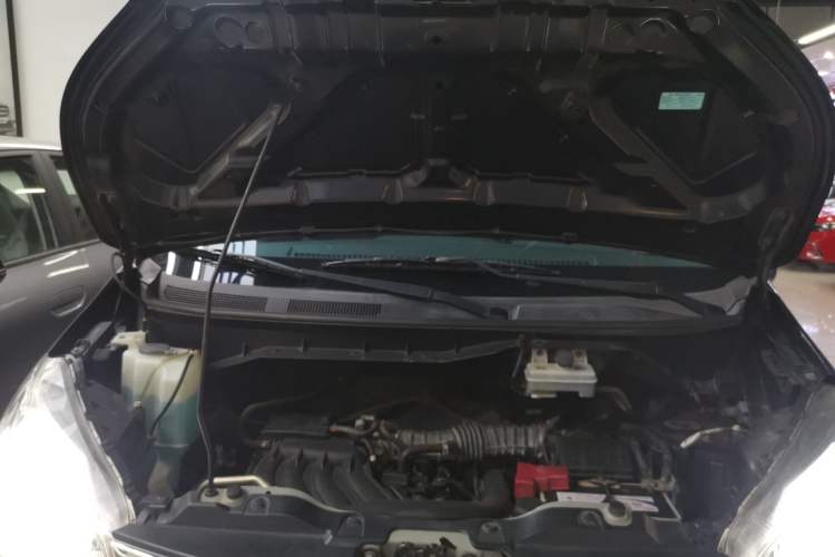 Used Nissan NV200 2016 Revised Version 1.6L Manual Luxury Edition
